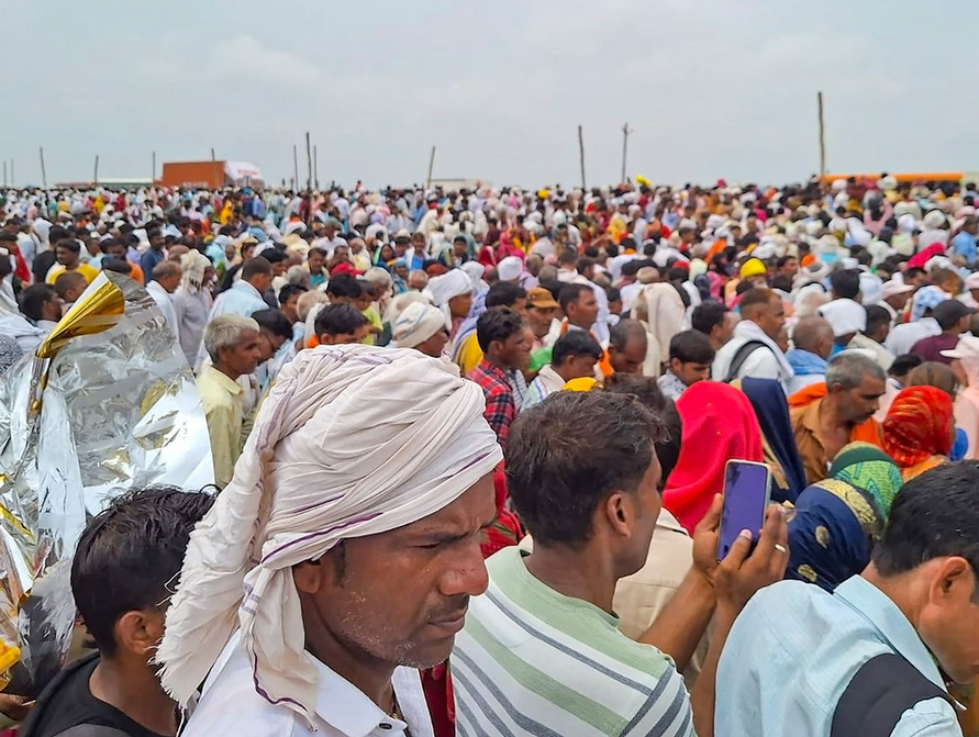 हाथरस में सत्संग के बाद भगदड़,