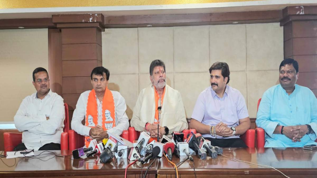 गौठान और रोका-छेका अभियान पर बीजेपी चीफ किरण सिंहदेव का बड़ा बयान, कहा- सरकार जल्द इस पर लेगी बड़ा फैसला