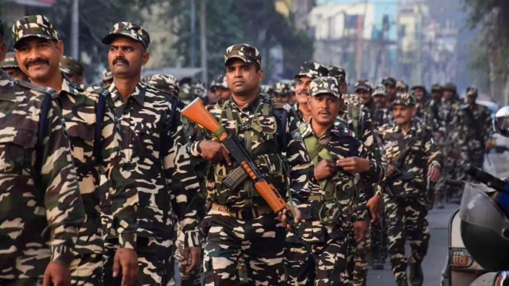 CRPF में 217 सफाईकर्मियों, चपरासियों के आए अच्छे दिन, पहली बार मिला प्रमोशन